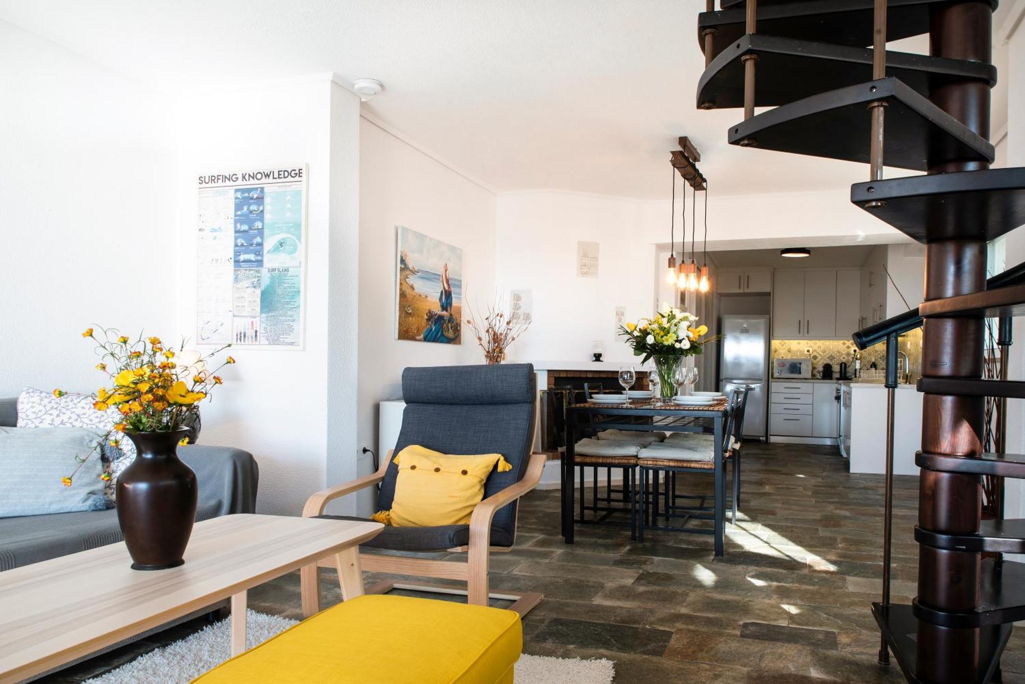 Traditional Seaview Maisonette Apartment Saronida