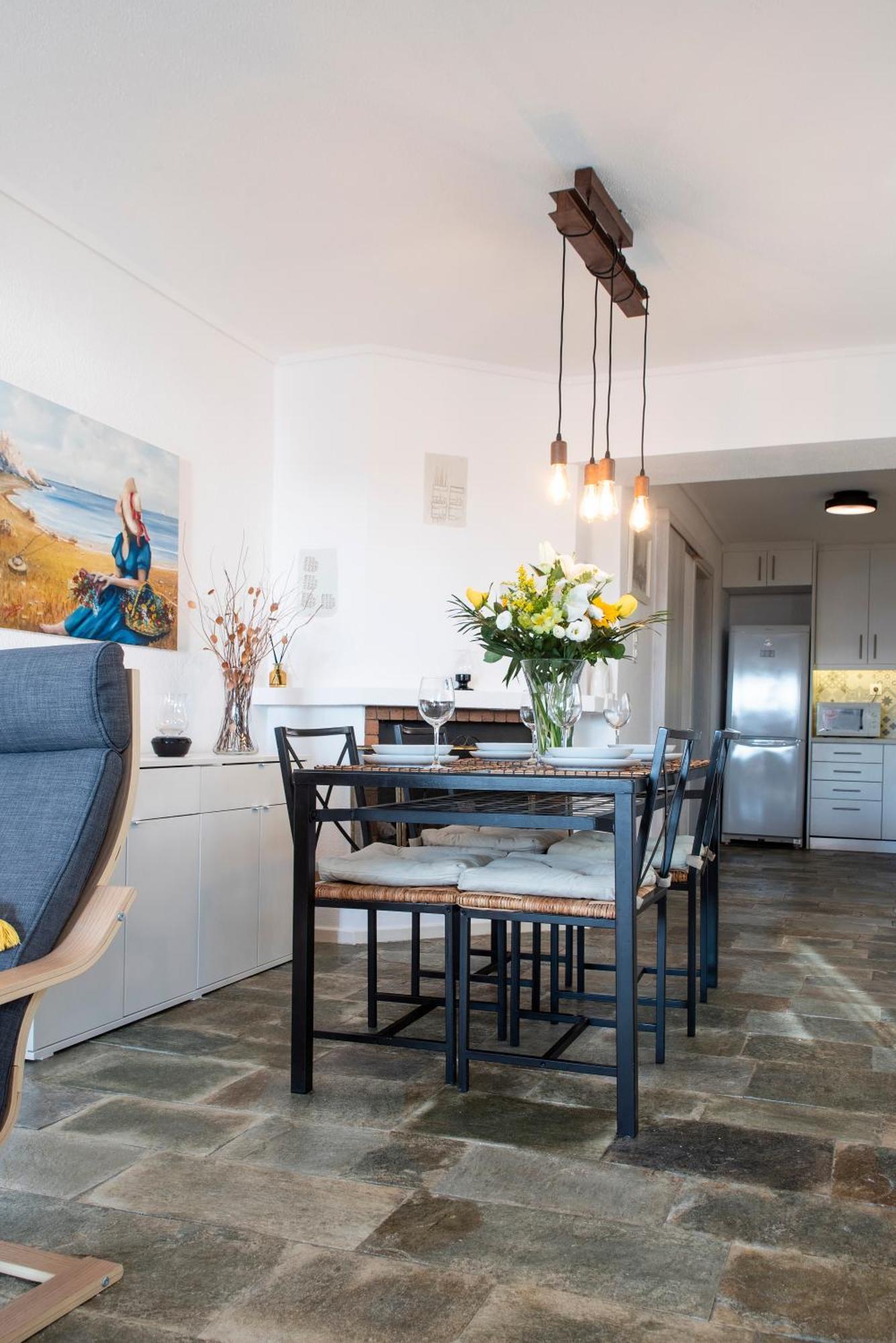Traditional Seaview Maisonette Apartment Saronida
